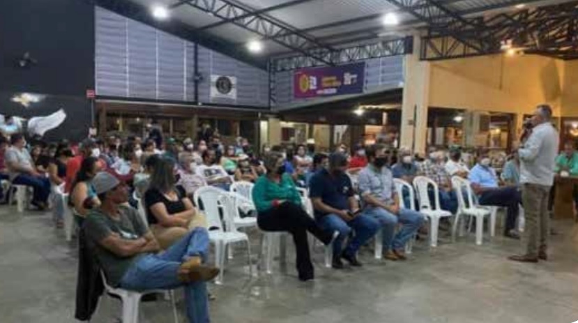 Imagem da notícia Presidente da Cativa participa de evento em Fartura (SP)